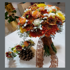 دسته گل و تاج سر عروس پاییزی